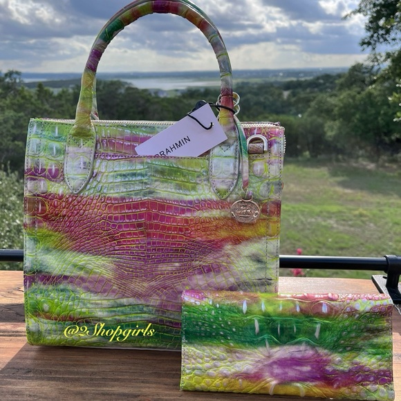 NWT Brahmin SET Small CAROLINE and NWT VERONICA Wallet in DELIGHT Melbourne - Picture 3 of 17